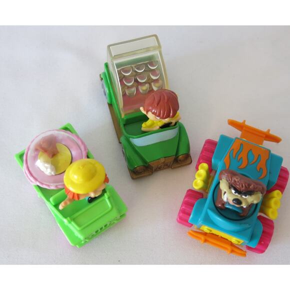 Vintage WARNER BROS Looney Tiny Toons Set Wacky Rollers Elmyra Tas Max 1992 - Picture 2 of 12